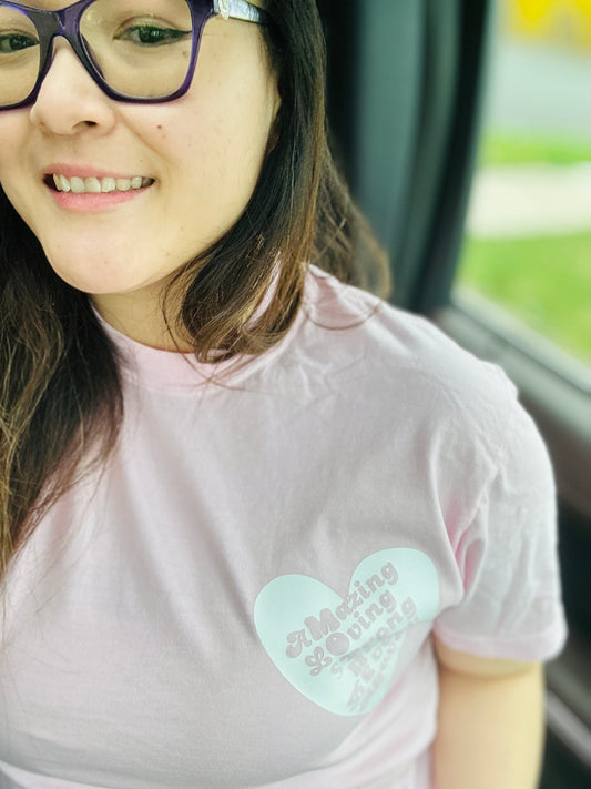 MOTHER ADJECTIVES 💪🏻✨T-SHIRT