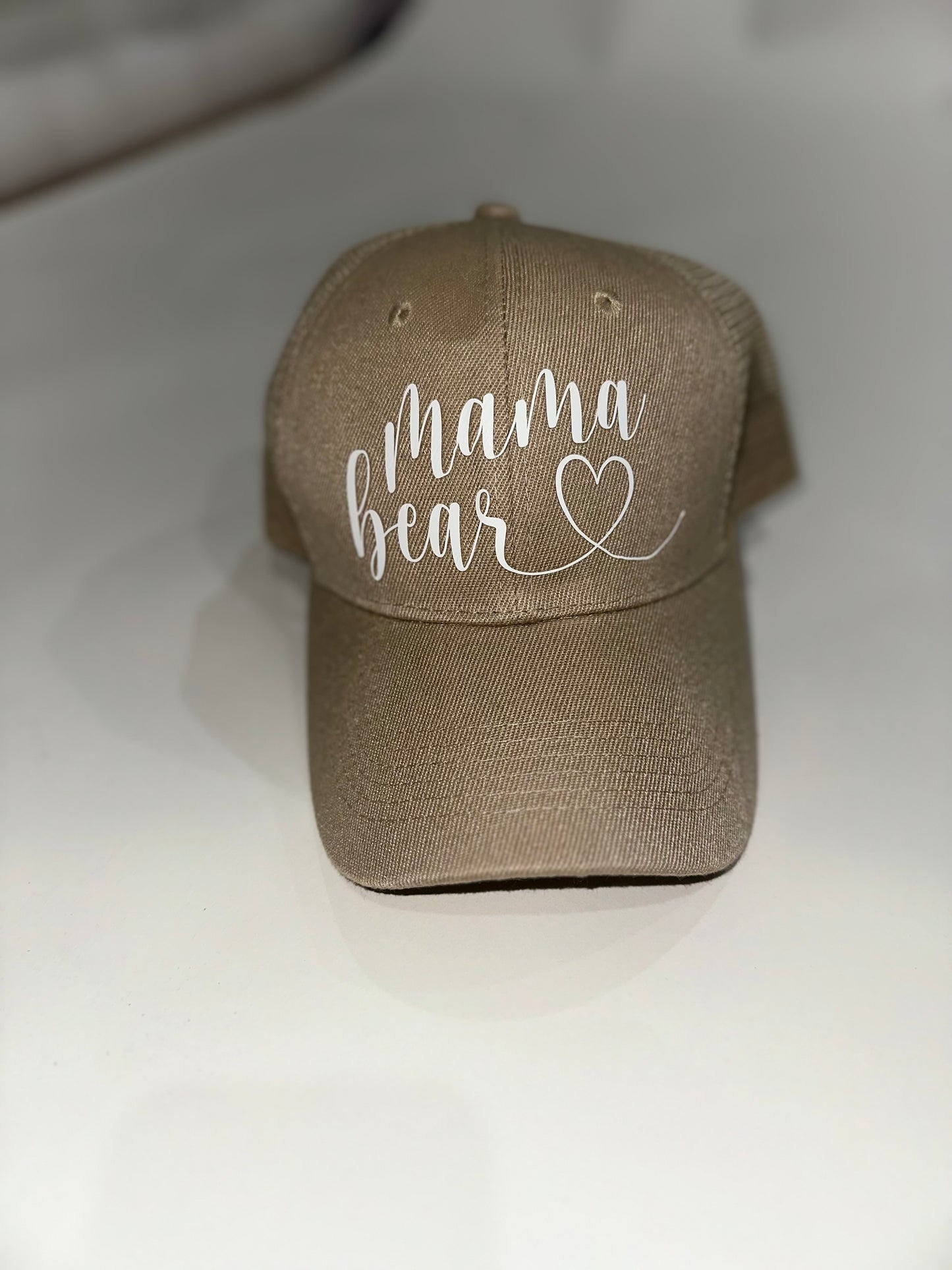 Mama Bear 🧸🧢