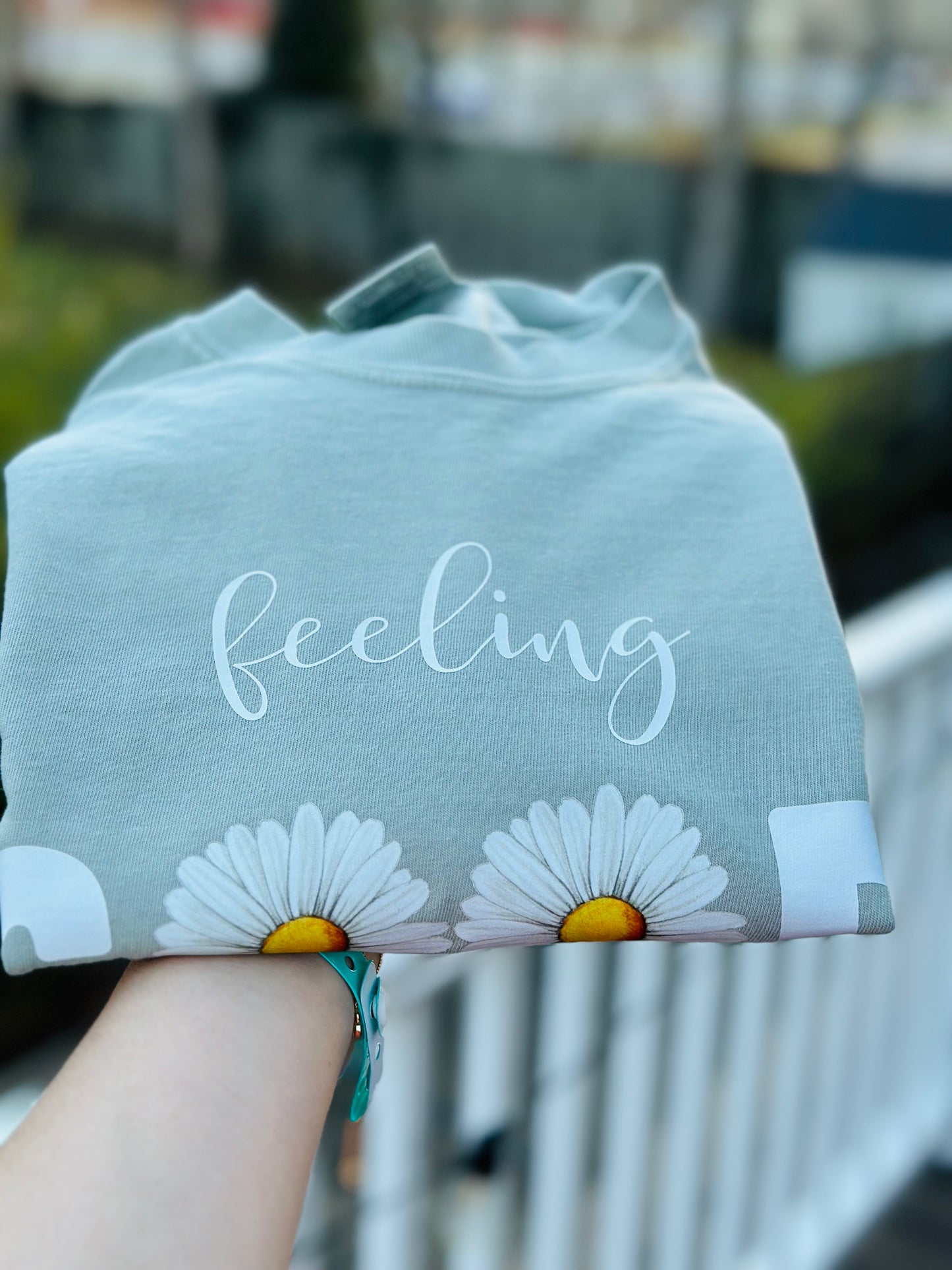 Feeling G🌼🌼D T-shirt