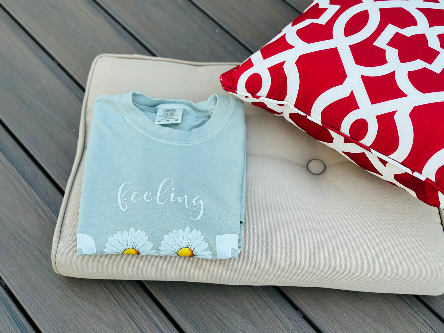 Feeling G🌼🌼D T-shirt